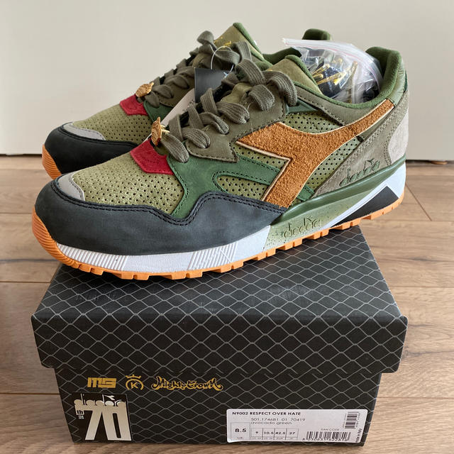 mita sneakers(ミタスニーカーズ)のdiadora  N9002 mita sneakers 嫌悪より尊敬 メンズの靴/シューズ(スニーカー)の商品写真