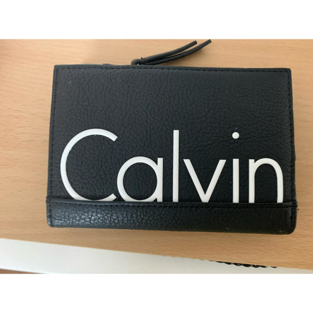 Calvin Klein 折りたたみ財布