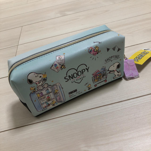 SNOOPY(スヌーピー)のスヌーピーペンケース　筆箱 インテリア/住まい/日用品の文房具(ペンケース/筆箱)の商品写真