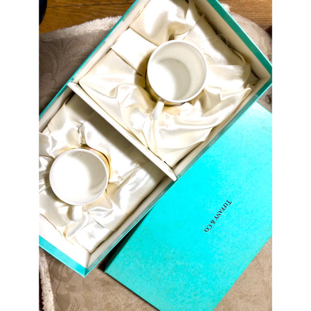 Tiffany & Co.(ティファニー)の新品　ティファニー  デミタスカップ　ソーサー　食器　ペア インテリア/住まい/日用品のキッチン/食器(グラス/カップ)の商品写真