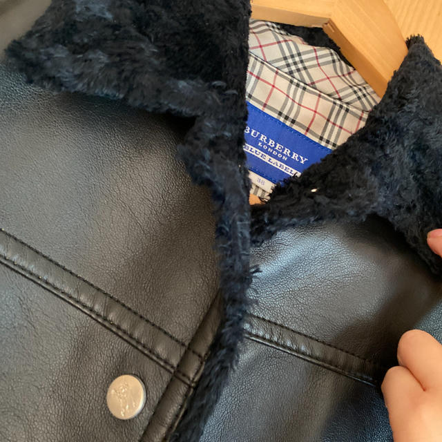 BURBERRY BLUE LABEL(バーバリーブルーレーベル)のバーバリー　レザージャケット レディースのジャケット/アウター(ライダースジャケット)の商品写真