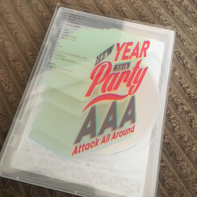 AAA(トリプルエー)のAAA NEW YEAR Party 2018 DVD エンタメ/ホビーのDVD/ブルーレイ(ミュージック)の商品写真