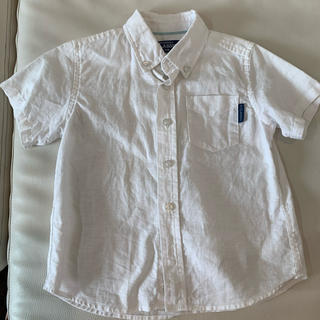ニシマツヤ(西松屋)の白シャツ　半袖シャツ　麻シャツ／110(ブラウス)
