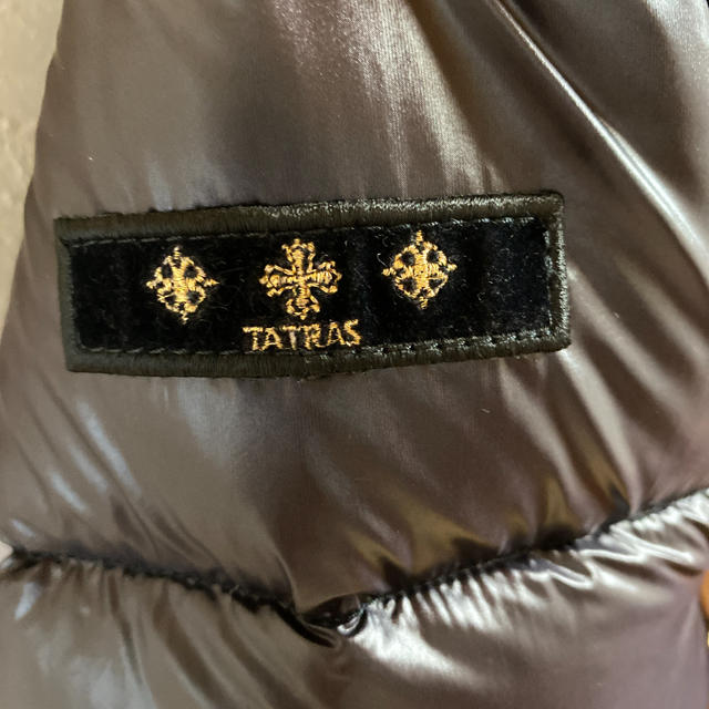TATRAS(タトラス)のTATRAS タトラスダウン　黒　 レディースのジャケット/アウター(ダウンコート)の商品写真