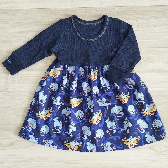 ①アラジン ジーニー リメイクワンピース 90サイズ キッズ/ベビー/マタニティのキッズ服女の子用(90cm~)(ワンピース)の商品写真