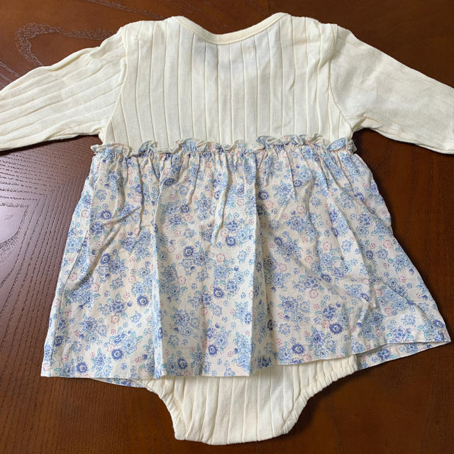 ベビー女の子ロンパース70㎝ キッズ/ベビー/マタニティのベビー服(~85cm)(ロンパース)の商品写真