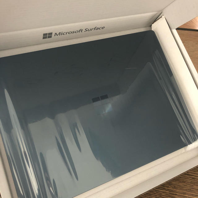 surface laptop サーフェス　ラップトップ