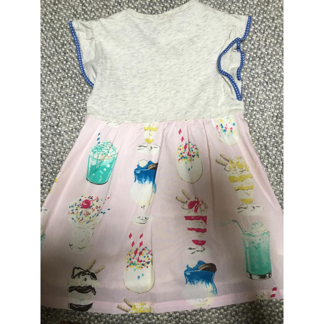 BeBe(ベベ)の未使用　trois lapins  トロワラパン　アイスパフェ　ワンピース　最終 キッズ/ベビー/マタニティのキッズ服女の子用(90cm~)(ワンピース)の商品写真