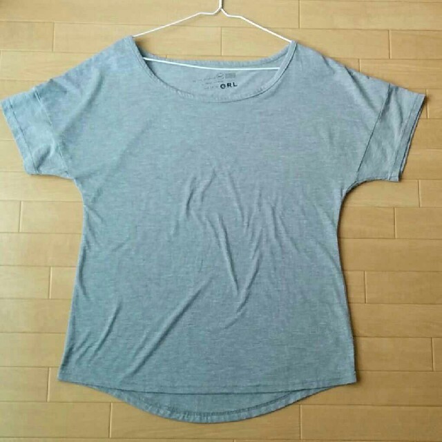GRL(グレイル)の【送料込み！】GRL Tシャツ カットソー　無地　グレー レディースのトップス(Tシャツ(半袖/袖なし))の商品写真