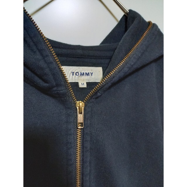 TOMMY HILFIGER(トミーヒルフィガー)のTOMY　バックプリントインパクト大　パーカー メンズのトップス(パーカー)の商品写真