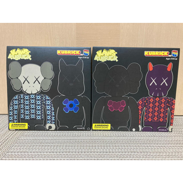 KAWS KUBRICK 1 & 2 セット　メディコムトイ