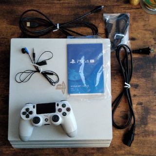 プレイステーション4(PlayStation4)のps4 pro CUH7000B　1TB(家庭用ゲーム機本体)