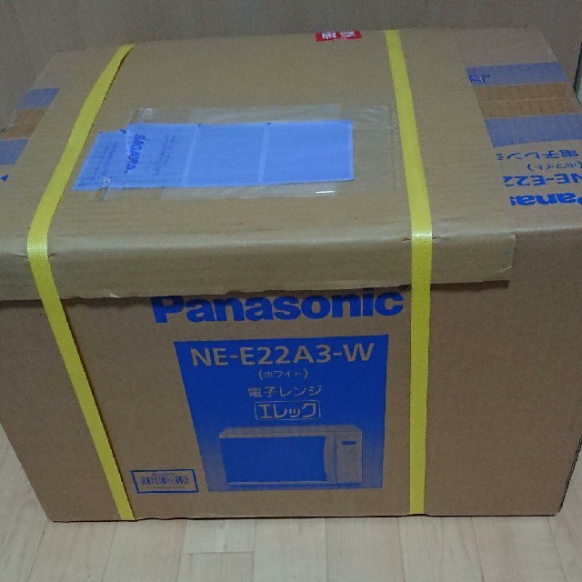Panasonic(パナソニック)のPanasonic 電子レンジ NE-E22A3-W スマホ/家電/カメラの調理家電(電子レンジ)の商品写真