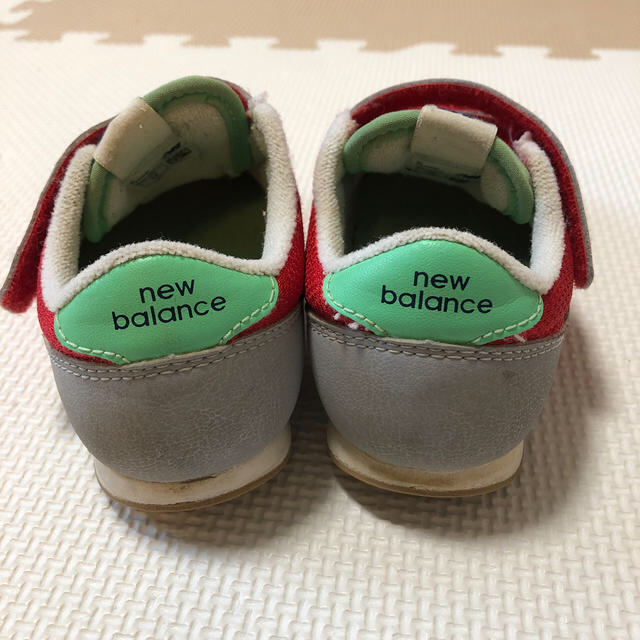 New Balance(ニューバランス)のニューバランス620  スニーカー　レッド　16.0 キッズ/ベビー/マタニティのキッズ靴/シューズ(15cm~)(スニーカー)の商品写真