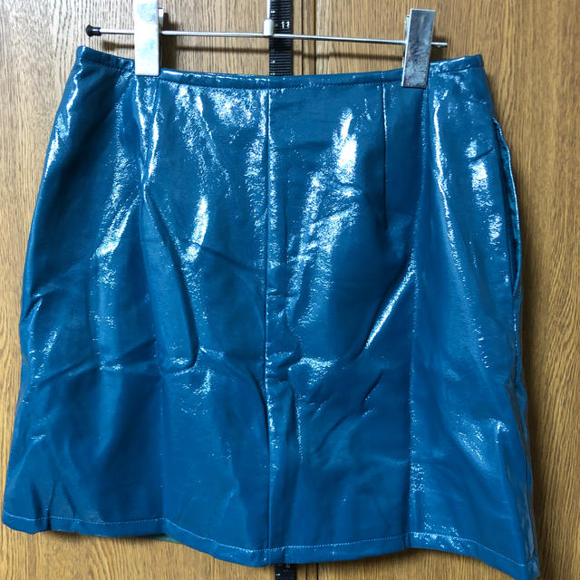 SLY(スライ)のフェイクレザー　ラップスカート レディースのスカート(ミニスカート)の商品写真