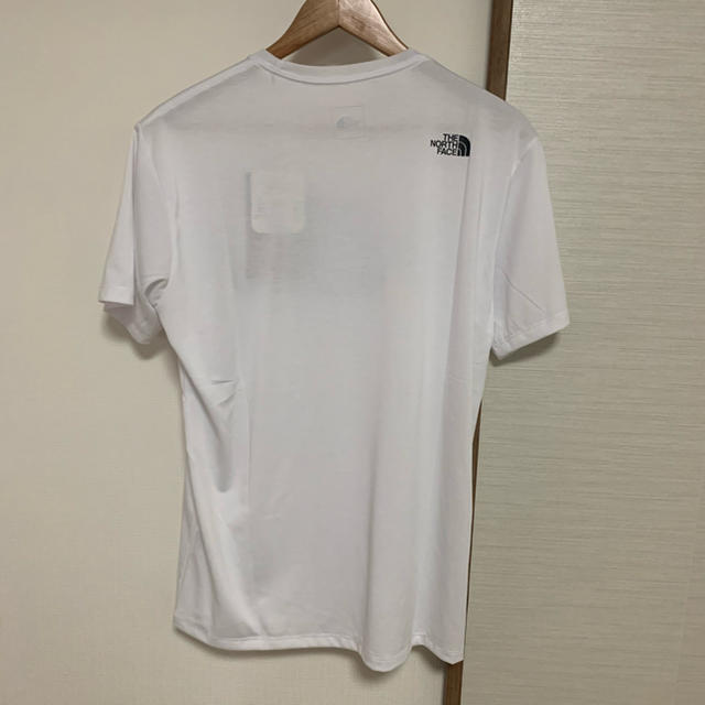 THE NORTH FACE(ザノースフェイス)の新品 タグ付き THE NORTH FACE Tシャツ メンズ メンズのトップス(Tシャツ/カットソー(半袖/袖なし))の商品写真