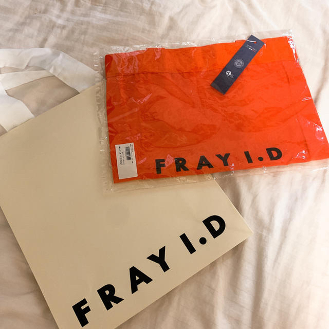 FRAY I.D(フレイアイディー)のレザーライクロングプリーツスカート 翌日発送可能 レディースのスカート(ロングスカート)の商品写真