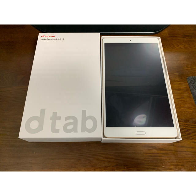 dタブレット　dtab Compact d-01J