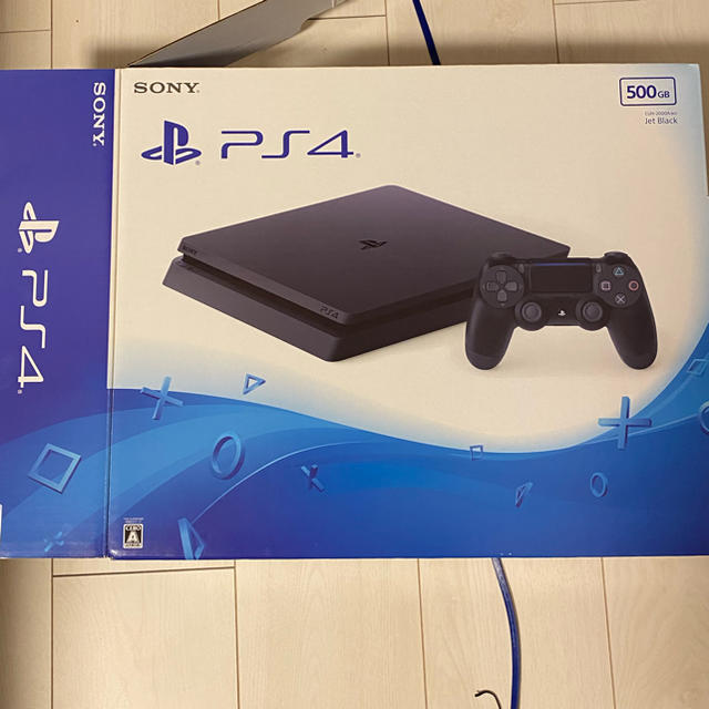 PlayStation4(プレイステーション4)のSONY PlayStation4 CUH-2000AB01 エンタメ/ホビーのゲームソフト/ゲーム機本体(家庭用ゲーム機本体)の商品写真