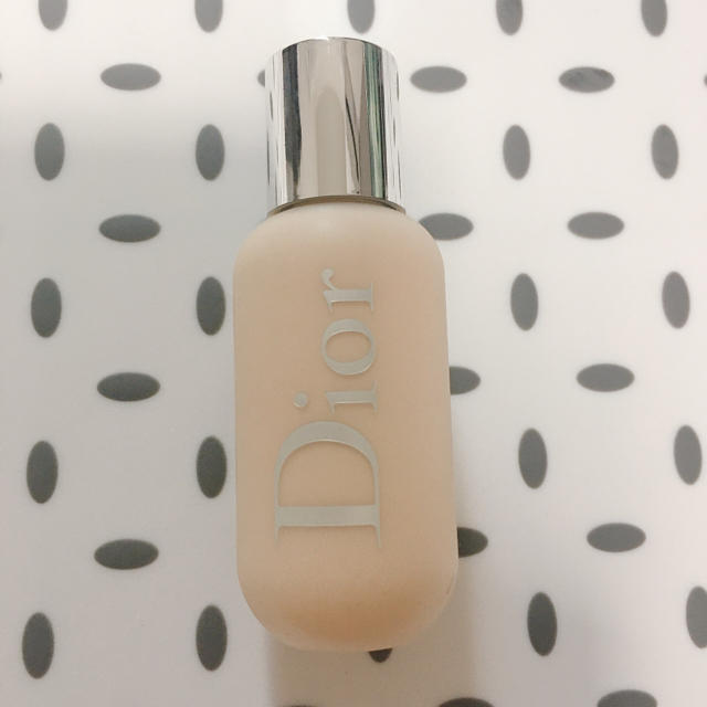 Dior(ディオール)のDior バックステージ フェイス＆ボディー　ファンデーション コスメ/美容のベースメイク/化粧品(ファンデーション)の商品写真