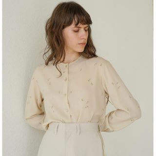 ステュディオス(STUDIOUS)のCLANE SPRINKLE FLOWER BLOUSE ☆りんく様限定☆(シャツ/ブラウス(長袖/七分))