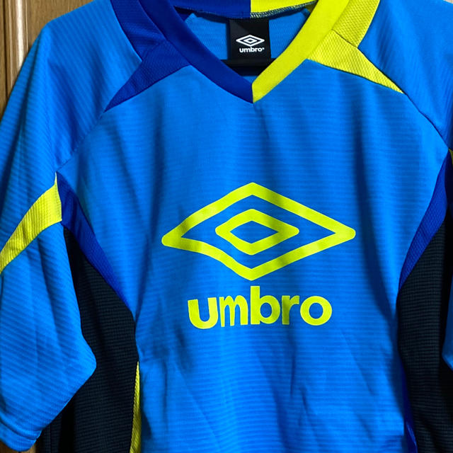 UMBRO(アンブロ)の『ジュンイチ様』【umbro】スポーツTシャツ サッカーTシャツ メンズ スポーツ/アウトドアのサッカー/フットサル(ウェア)の商品写真