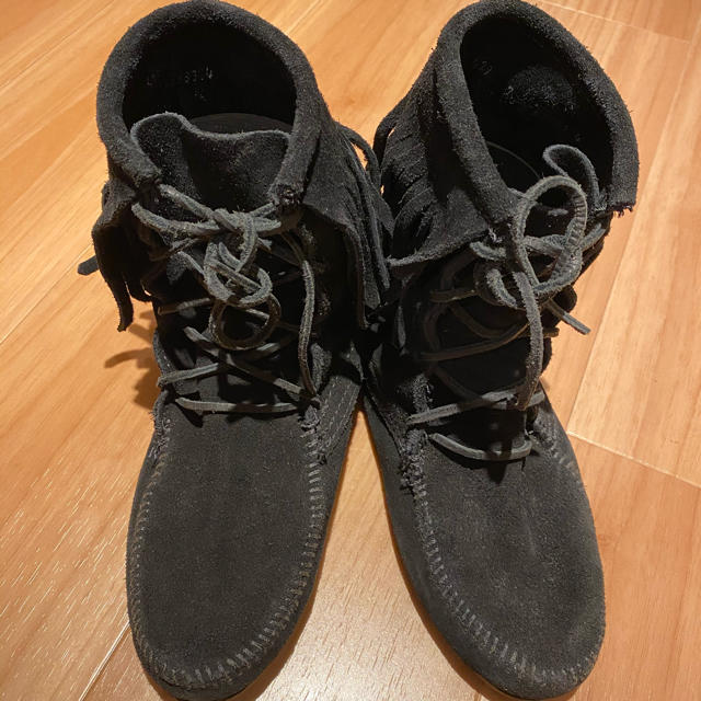 Minnetonka(ミネトンカ)のミネトンカ　ショートブーツ レディースの靴/シューズ(ブーツ)の商品写真