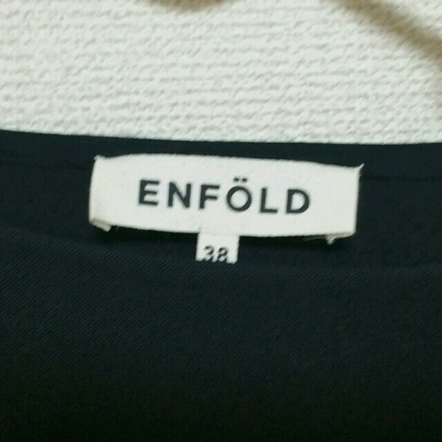 ENFOLD(エンフォルド)のENFOLD ブラックトップス レディースのトップス(カットソー(長袖/七分))の商品写真