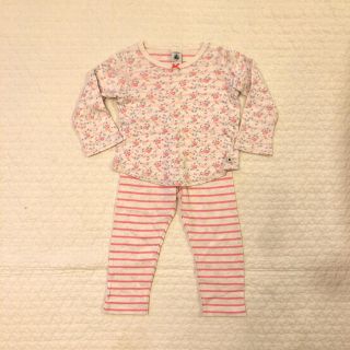 プチバトー(PETIT BATEAU)のPETIT BATEAU 長袖パジャマ(パジャマ)