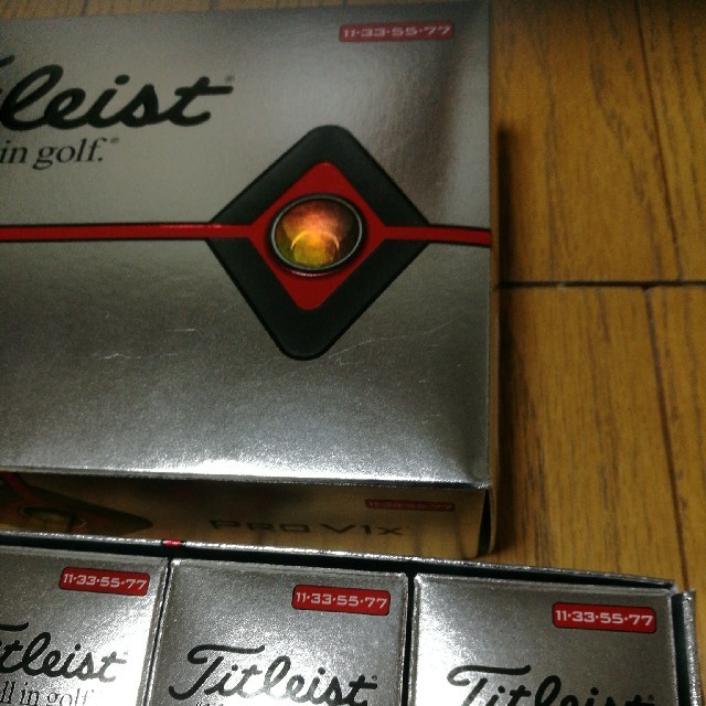 Titleist(タイトリスト)のTitleist PROV1X 未使用品 チケットのスポーツ(ゴルフ)の商品写真