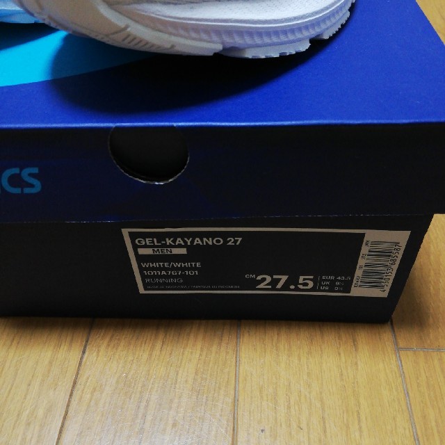 asics(アシックス)のasics GEL-KAYANO 27 新品未使用 27.5cm スポーツ/アウトドアのランニング(シューズ)の商品写真