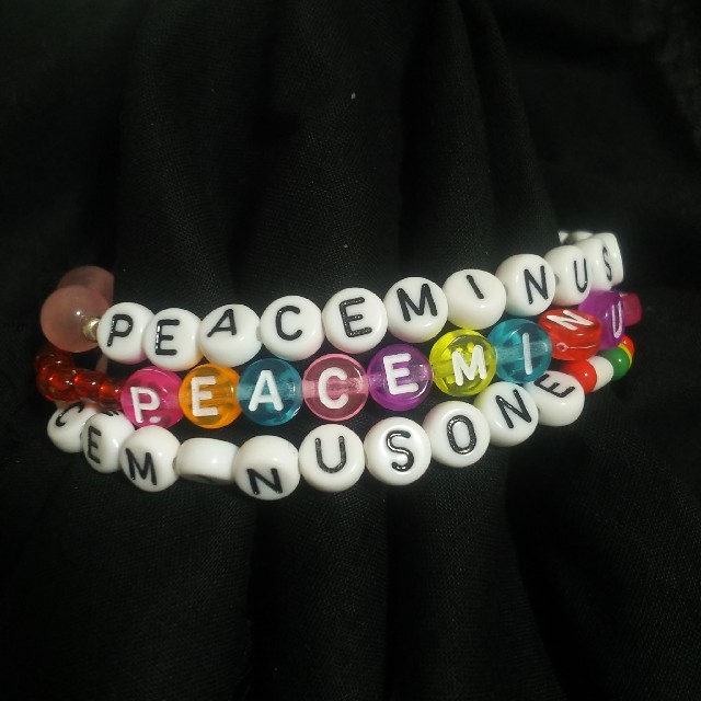 PEACEMINUSONE - 🌼PEACEMINUSONE 文字ブレスレット PEACEMINUSONE - 🌼PEACEMINUSONE 文字ブレスレット
