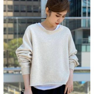 アパルトモンドゥーズィエムクラス コーデ トレーナー/スウェット