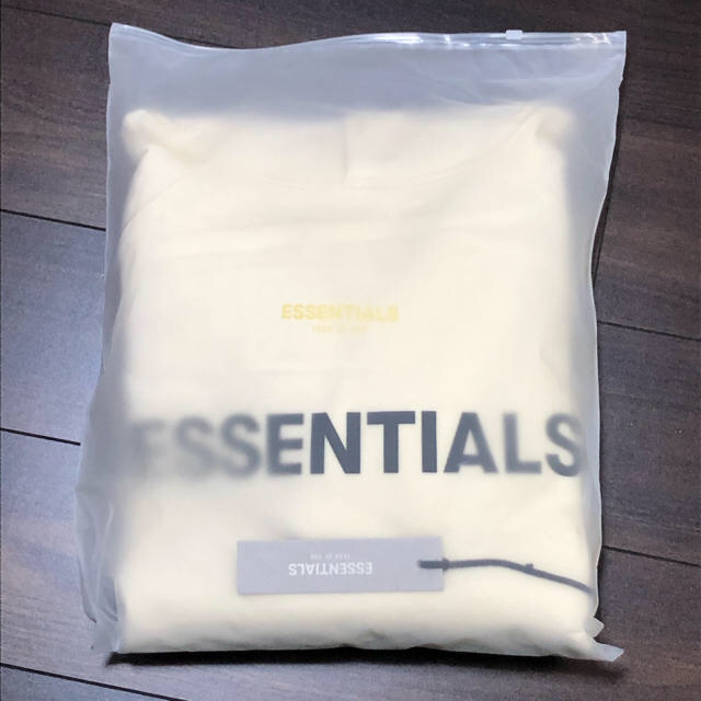 FEAR OF GOD(フィアオブゴッド)のocean 様Essentials  パーカー  ハーフパンツ　クリーム　XL メンズのトップス(パーカー)の商品写真