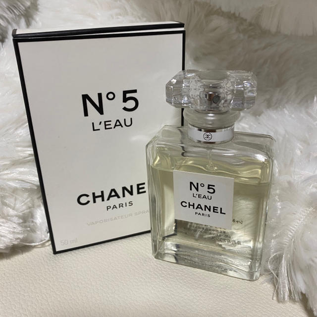 CHANEL 香水