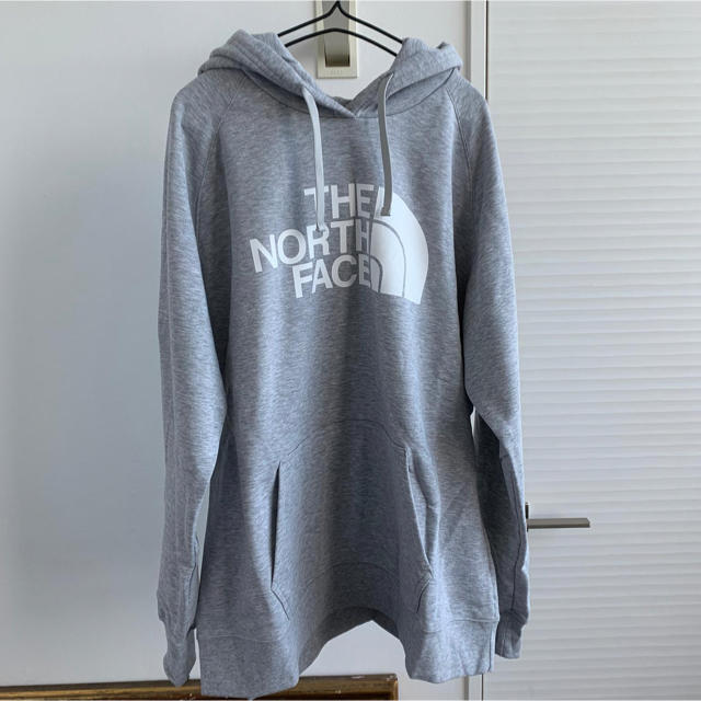 THE NORTH FACE(ザノースフェイス)の新品　ノースフェイス　パーカー レディースのトップス(パーカー)の商品写真