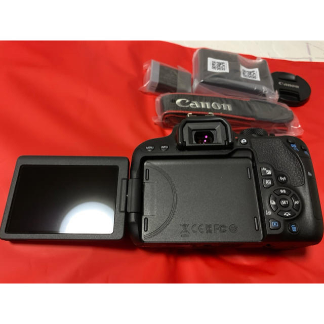 Canon(キヤノン)のCanon デジタル一眼レフカメラ  EOSKISSX9I-WKIT 美品‼️ スマホ/家電/カメラのカメラ(デジタル一眼)の商品写真