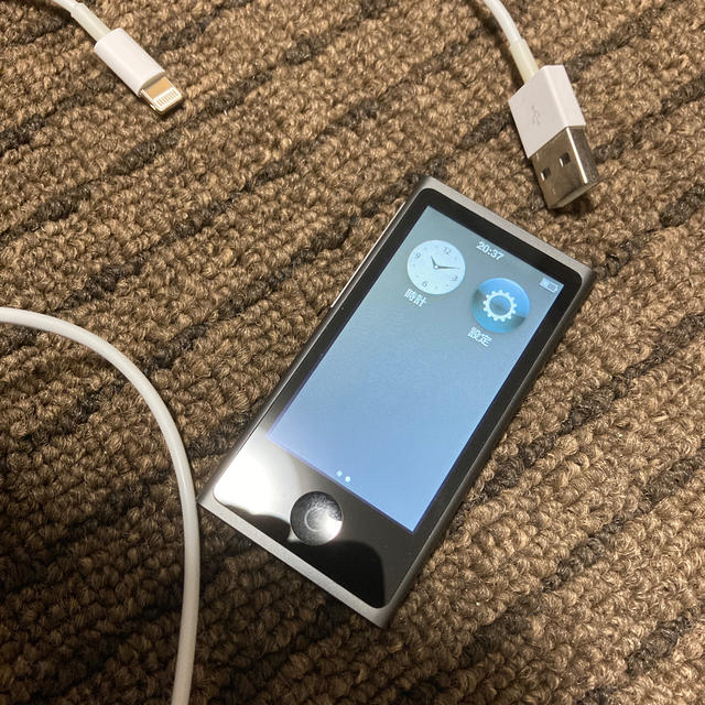 Apple(アップル)のiPod nano 第７世代 スマホ/家電/カメラのオーディオ機器(ポータブルプレーヤー)の商品写真