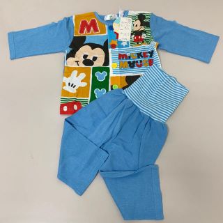 ディズニー(Disney)の【新品】ミッキー★腹巻き付きパジャマ(パジャマ)