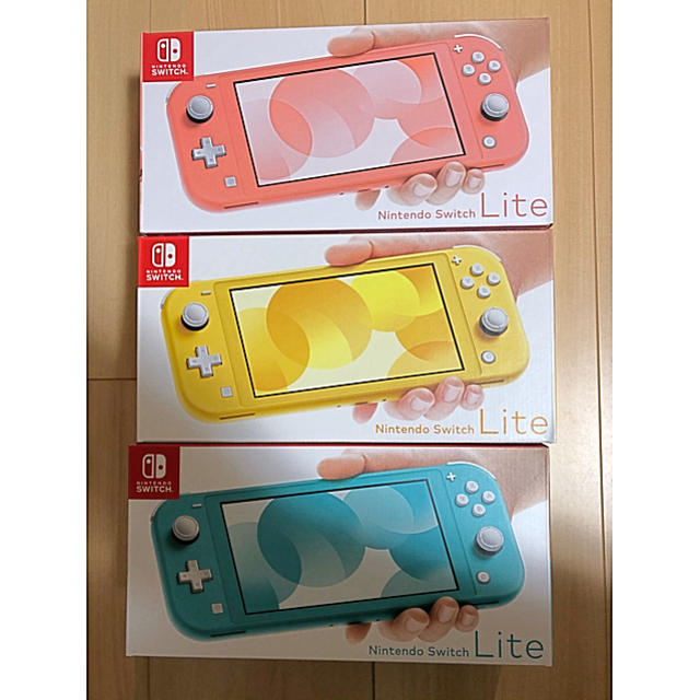 【新品未開封　店舗印なし】スイッチライト Switchlite 3点