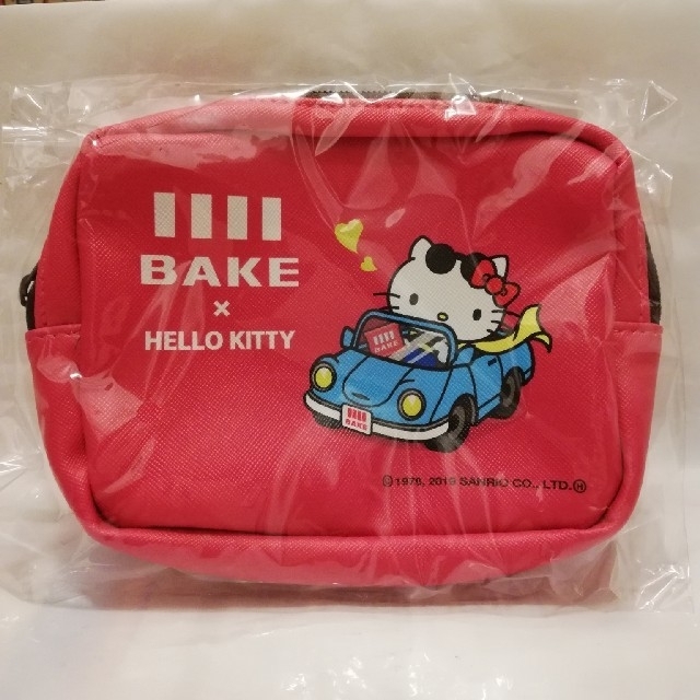 ハローキティ(ハローキティ)の【お値下げ】☆新品未使用☆ HELLO KITTY BAKE オリジナルポーチ エンタメ/ホビーのおもちゃ/ぬいぐるみ(キャラクターグッズ)の商品写真