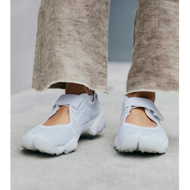 Todayful Nike Air Rift Breatheナイキエアリフトブリーズウィメンズ24の通販 By Shop Fa Fa トゥデイフルならラクマ Todayful Nike Air Rift Breatheナイキエアリフトブリーズウィメンズ24の通販 By Shop Fa Fa トゥデイフルならラクマ