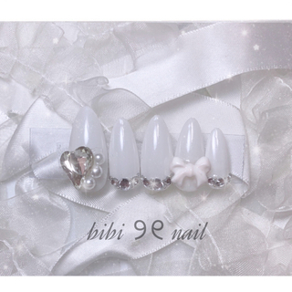 ♡ No.21  ハート　韓国　量産型　ネイルチップ　リボン　♡ コスメ/美容のネイル(つけ爪/ネイルチップ)の商品写真