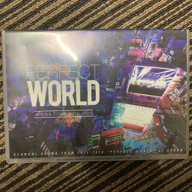 SCANDAL　ARENA　TOUR　2015-2016「PERFECT　WOR エンタメ/ホビーのDVD/ブルーレイ(ミュージック)の商品写真