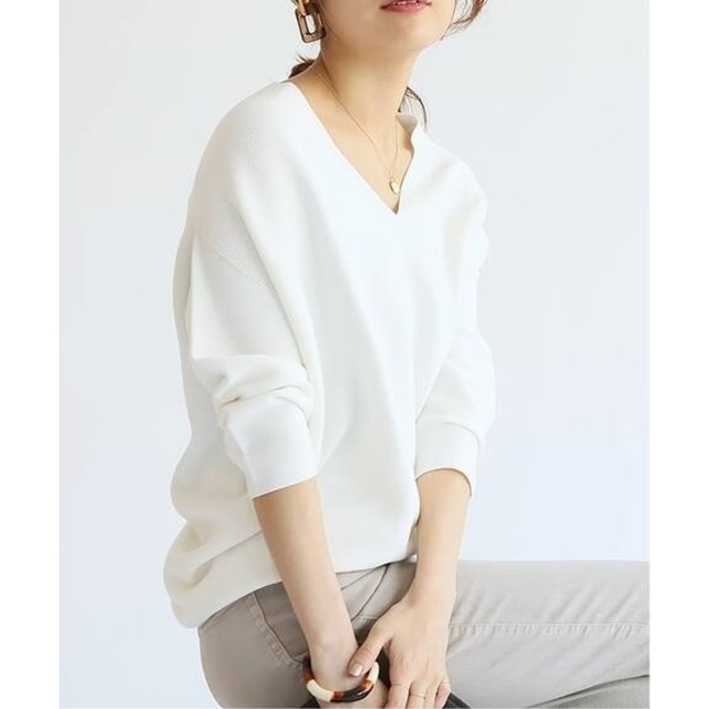 IENA(イエナ)の☆専用☆IENA コットンストレッチ コクーンV袖付きプルオーバー レディースのトップス(ニット/セーター)の商品写真
