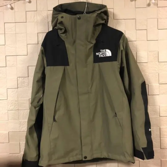 THE NORTH FACE(ザノースフェイス)のノースフェイス　マウンテンジャケット　　ワイマラナーブラウンNP61800 メンズのジャケット/アウター(マウンテンパーカー)の商品写真