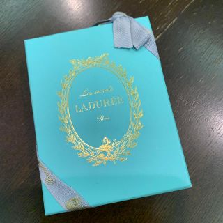 ラデュレ(LADUREE)の未使用　ラデュレ　キーチャーム　マカロン(キーホルダー)