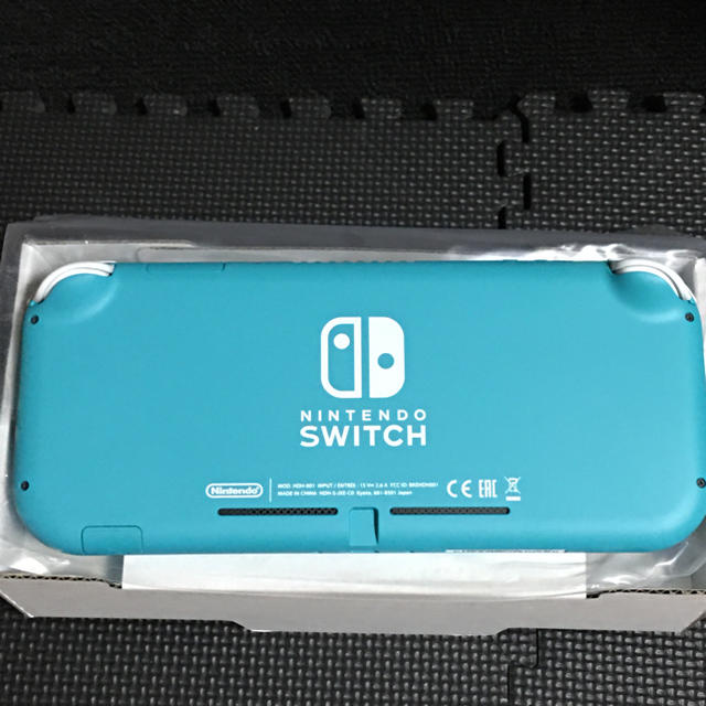 ニンテンドースイッチライト　nintendo switch lite