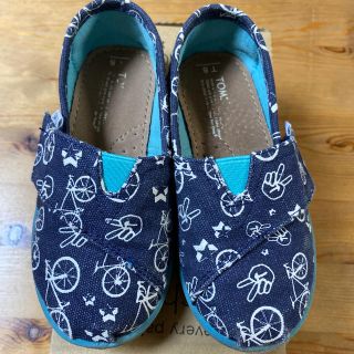 トムズ(TOMS)のTOMS シューズ　(スニーカー)