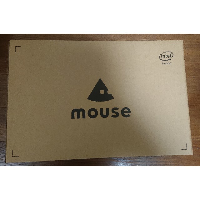 カラーmouse 15.6型 Corei7 8GB SSD256GB レッド